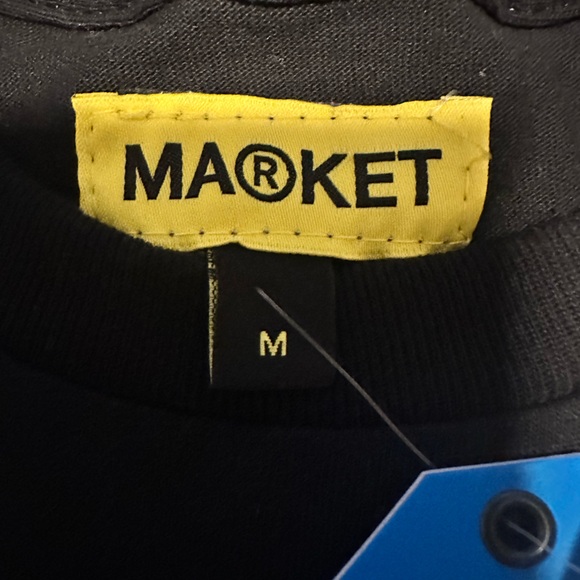 Market Black Graphic Tee NWT Size Medium - Picture 3 of 4